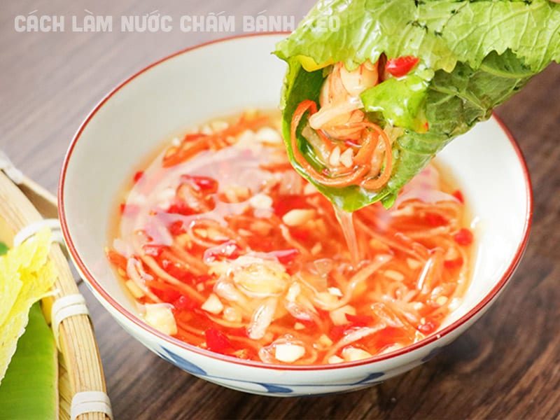 cach lam nuoc cham banh xeo ngon chuan vi mien nam va mien trung 5